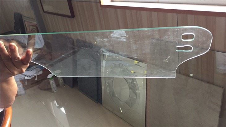 CNC GLASS WORKING CENTER MACHINE